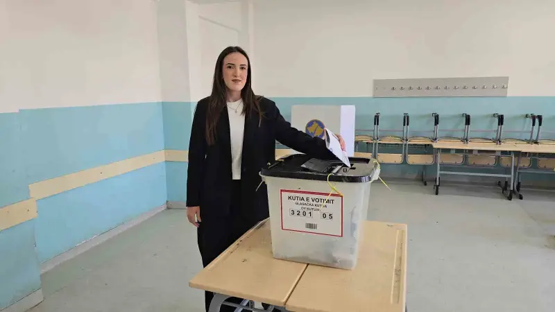 Kosova’daki genel seçimlerde Başbakan Kurti’nin partisi yüzde 47,13 oyla birinci oldu