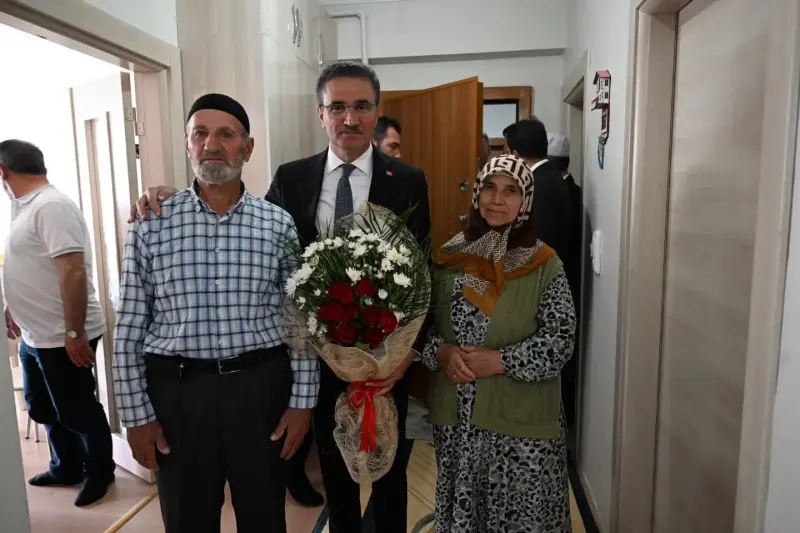 Vali Baruş’tan Narman’da şehit ailesi ve gaziye anlamlı ziyaret