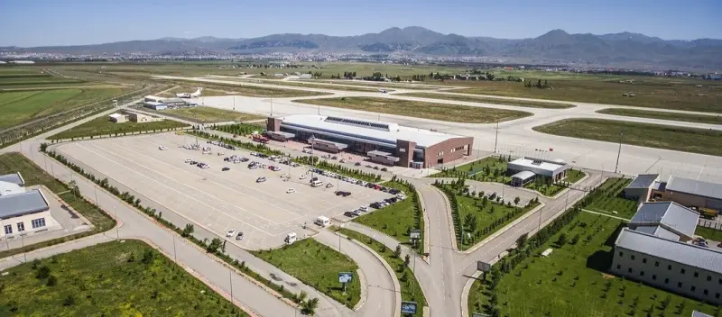 Erzurum Valiliği’nden havalimanı açıklaması