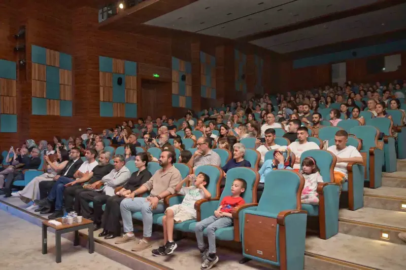 Esenyurt’ta "Anadolu’nun Kültür Motifleri" gecesi yoğun ilgi gördü