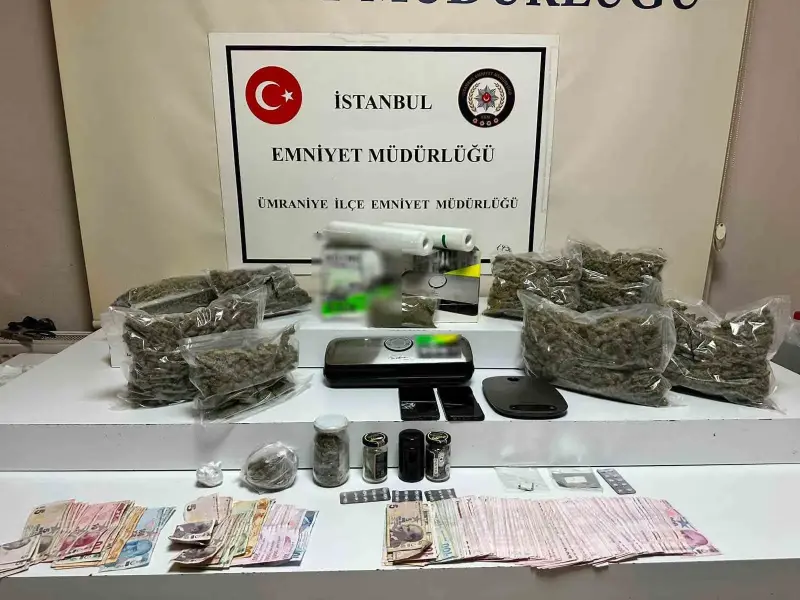 Ümraniye’de "zula evi" operasyonu: 4 kilo uyuşturucu madde ele geçirildi