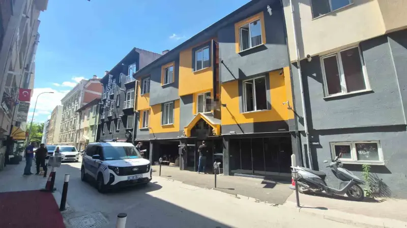 Eskişehir’de 30 yaşındaki genç adam evinde ölü bulundu