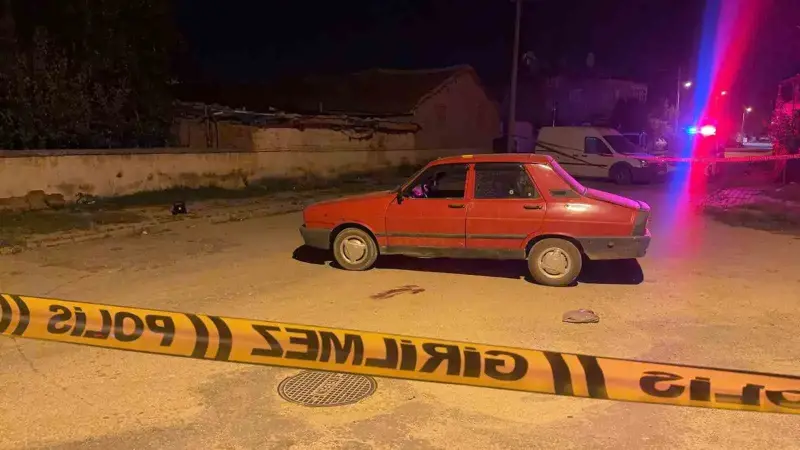 Düğünde yaşanan bıçaklı ve silahlı kavgada 1 kişi öldü, 4 kişi yaralandı