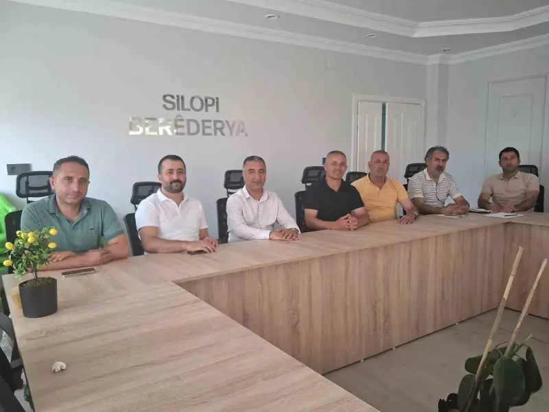 Sağlık-Sen’den Silopi’de sağlık zirvesi: "Sağlıkta istikrar ve yerel yönetim şart"