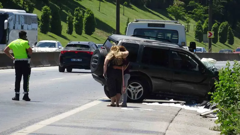 Samandıra-Kartal Bağlantı Yolu’nda trafik kazası: Cip yan yattı