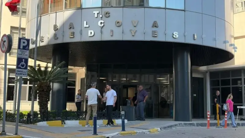 Balçova Belediye Başkanı Onur Yiğit adli kontrol şartıyla serbest bırakıldı