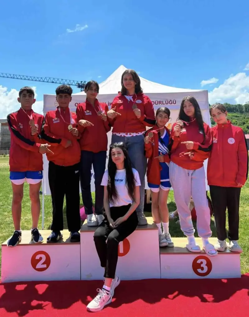 Aşkaleli sporcular Ordu’da Türkiye yarı finallerine yükseldi