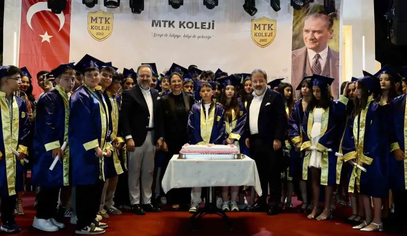 Gürbüz, "Öğrencilerimizi yalnızca akademik başarıya değil, hayata hazırlıyoruz"