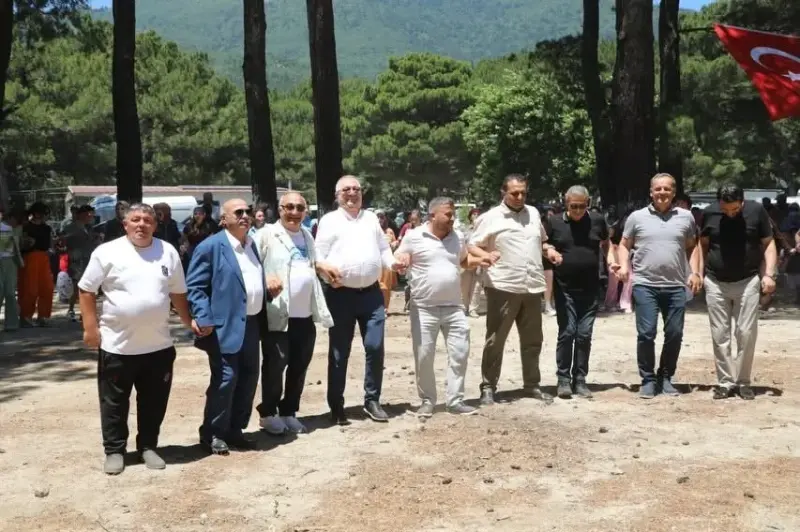 Kazdağı eteklerinde Karadeniz rüzgarı