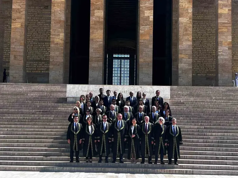 Uyuşmazlık Mahkemesi Başkanı Güleç, Anıtkabir’i ziyaret etti