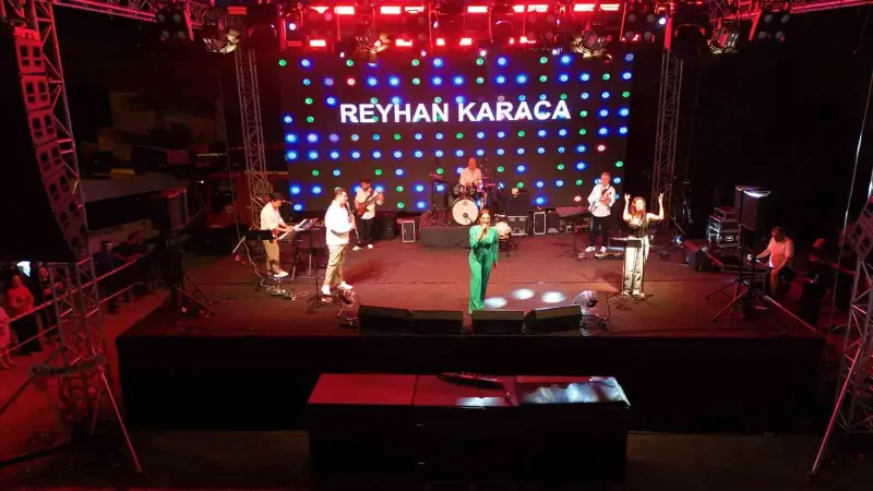 48. Geleneksel Honaz Kiraz Festivali’nde Reyhan Karaca Rüzgarı