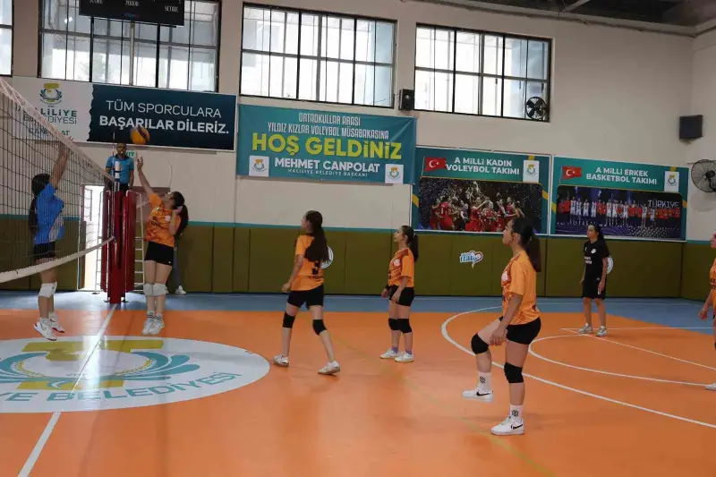 Genç sporcular Haliliye’de voleybol coşkusu yaşadı