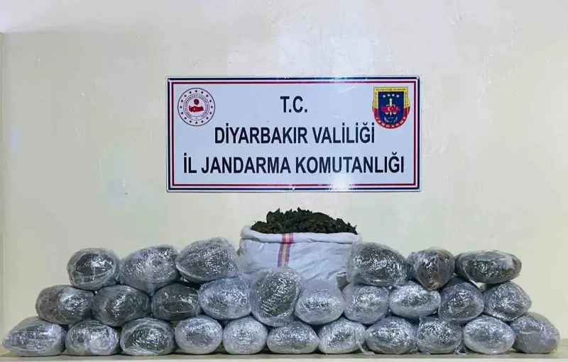 Diyarbakır’da yaklaşık 55 kilo uyuşturucu ele geçirildi