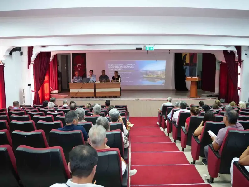 Köyceğiz’de sene sonu müdürler kurulu toplantısı yapıldı