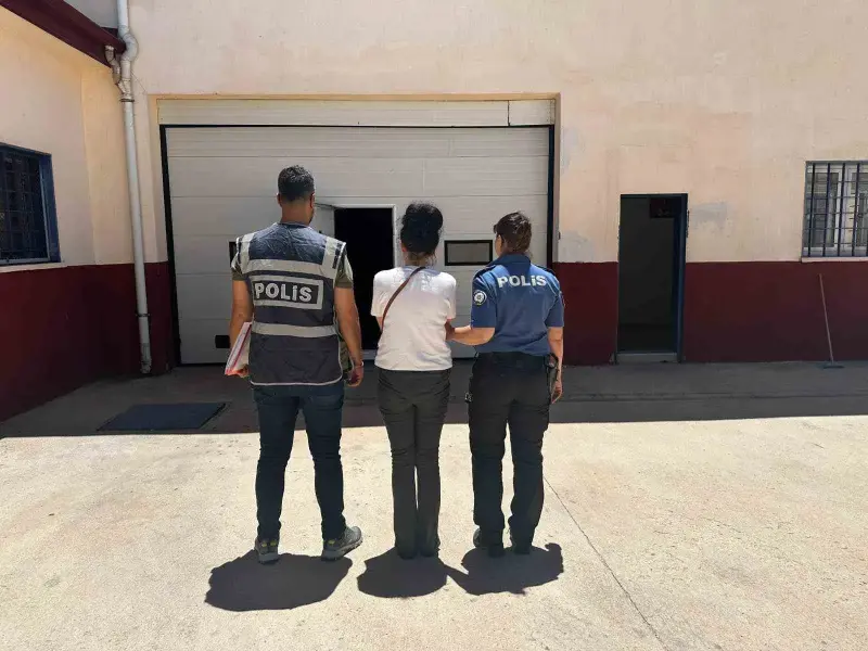 Kumluca’da aranan 3 hükümlü yakalandı