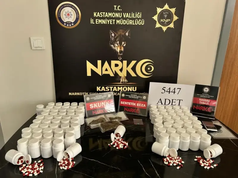 Uyuşturucu operasyonu davasında 3 sanığa 15’er yıl hapis cezası