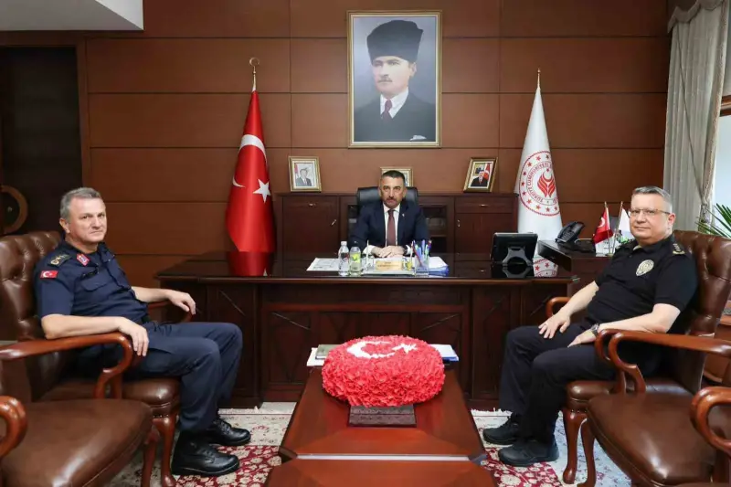 Vali Hacıbektaşoğlu başkanlığında asayiş ve güvenlik toplantısı yapıldı