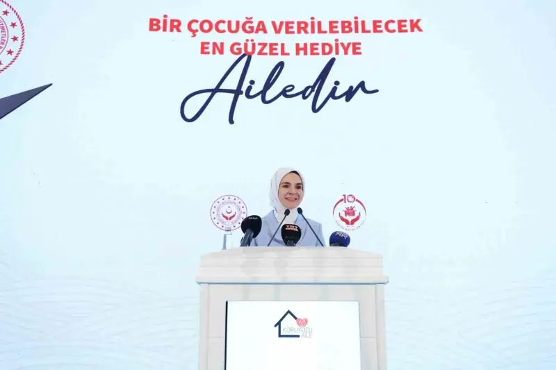 Bakan Göktaş: "11 bin 22 çocuğumuz 9 bin 277 koruyucu ailemizin yanında hayatını sürdürmektedir"