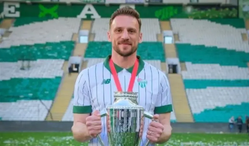 Bursaspor’da Anıl Atağ’ın sözleşmesi uzatıldı