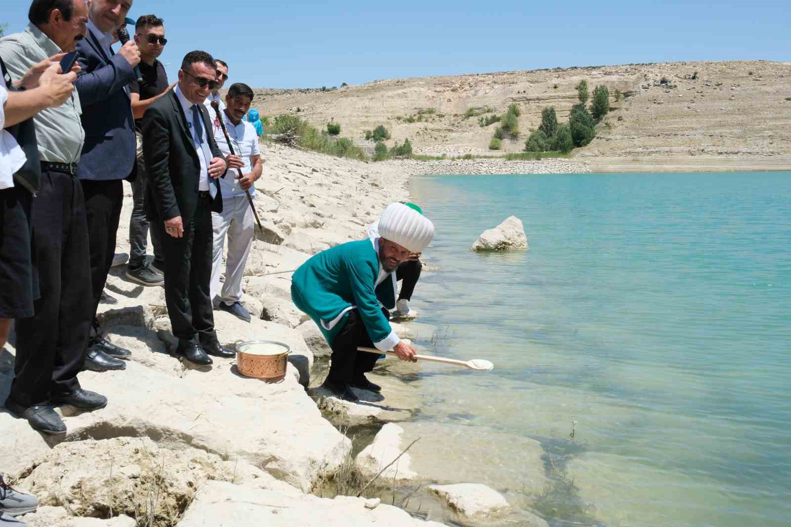 Geleneksel göle maya çalma etkinliği ile festival coşkusu başlıyor