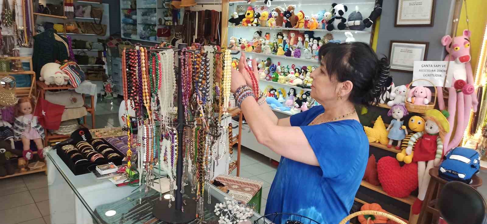 Annesinden öğrendiği sanatı Devrekli kadınlara öğretip iş kapısı açtı