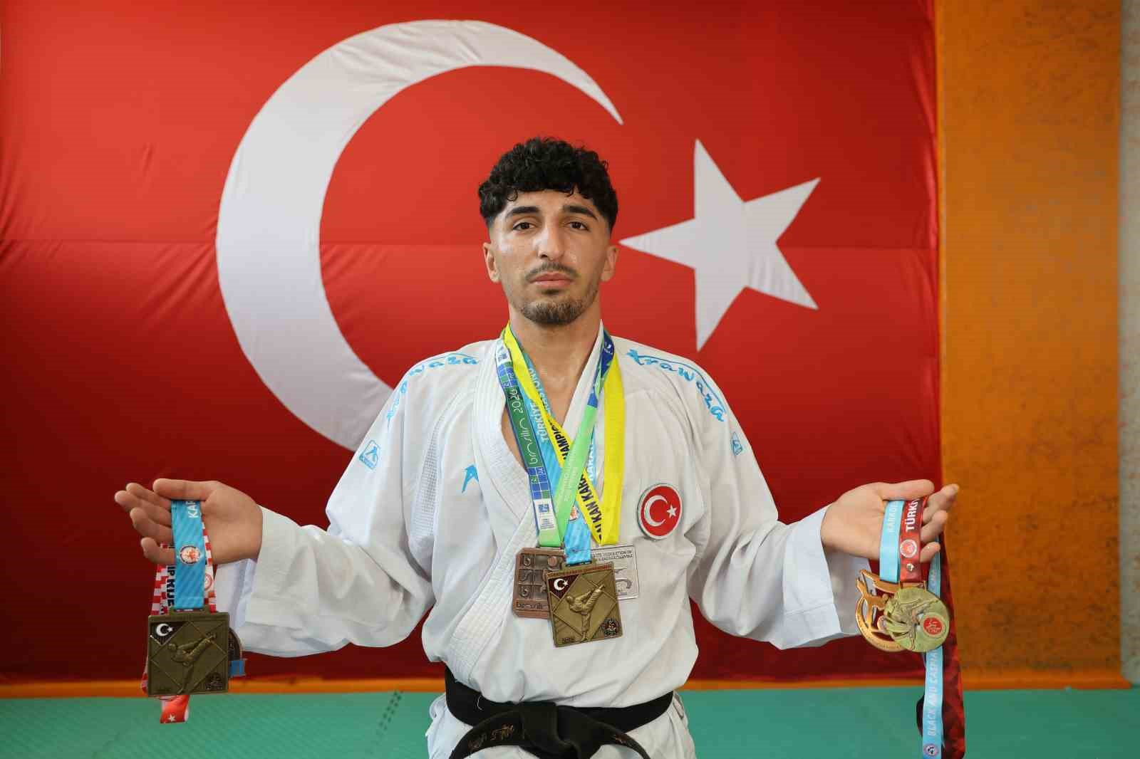 Adanalı milli karateci gözünü olimpiyatlara dikti
