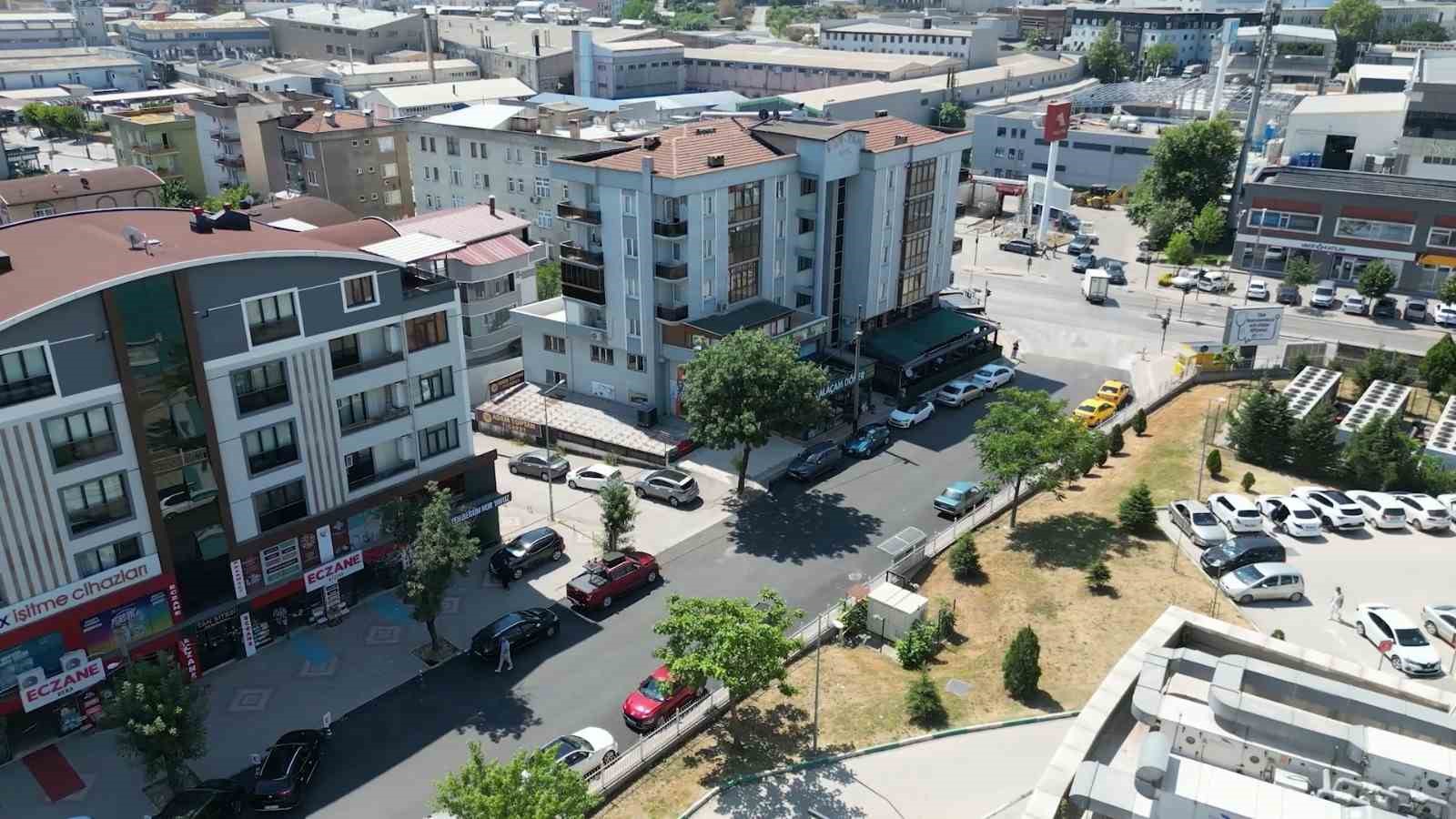 Kestel Belediyesi, ilçe genelinde 20 bin ton asfalt serimiyle