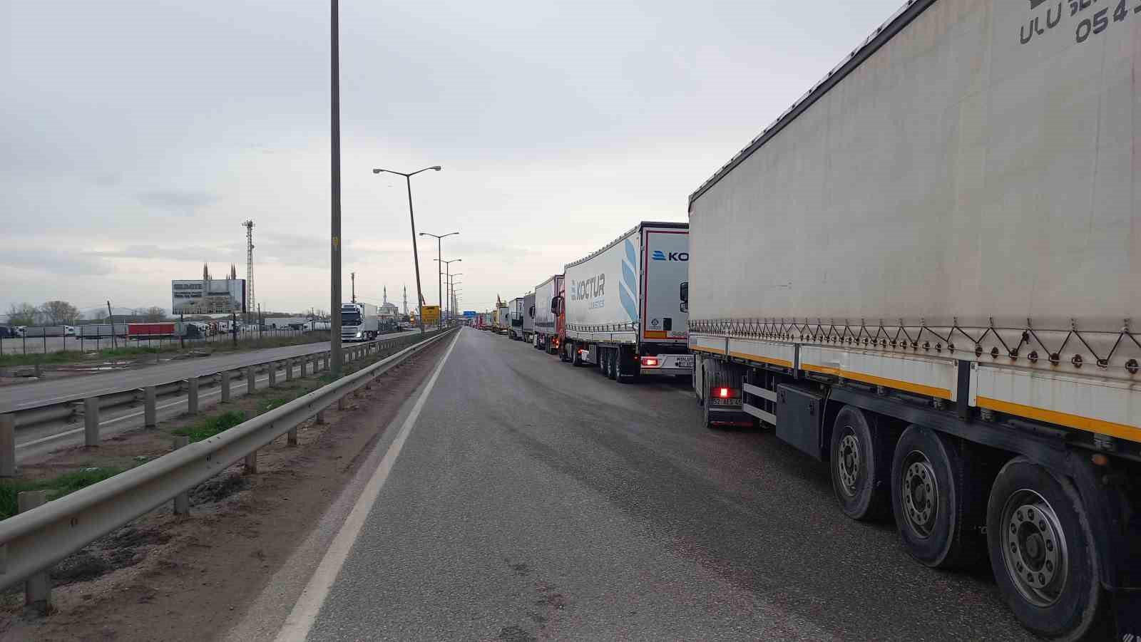 Bulgaristan’da aşırı sıcaklar nedeniyle ağır tonajlı araçlara geçici kısıtlama