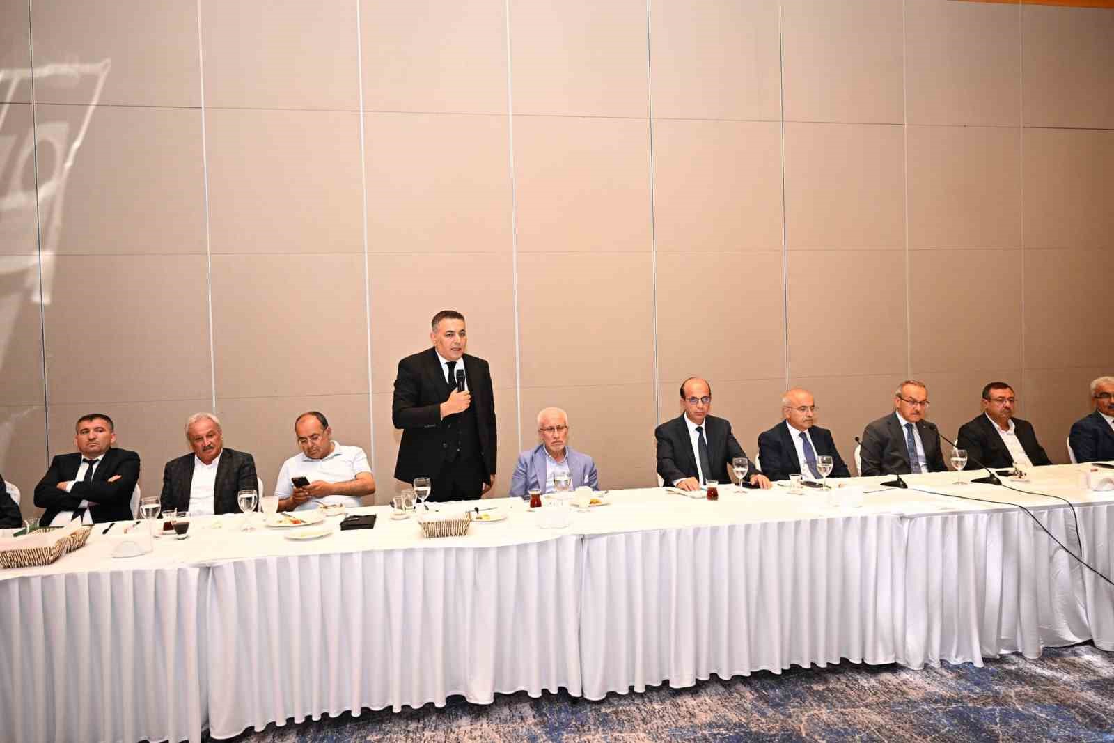 Başkan Sadıkoğlu, konteynerdeki işletmelerin sesi oldu