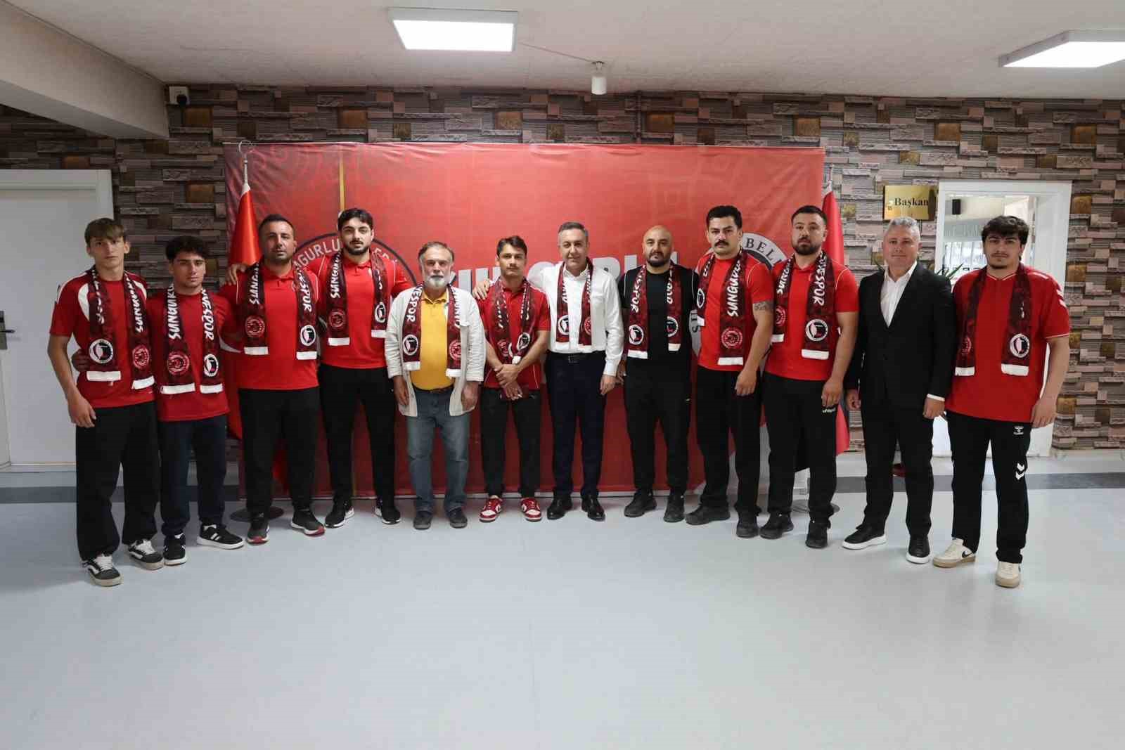 Sungurlu Belediyespor, milli güreşçileri tek çatı altında topladı