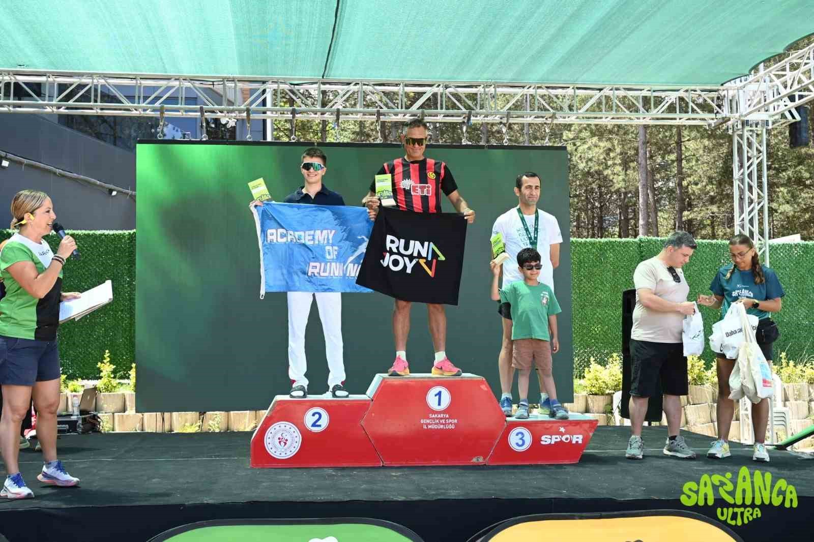 Sapanca Ultra Maratonu’na Eskişehirli sporcular damga vurdu