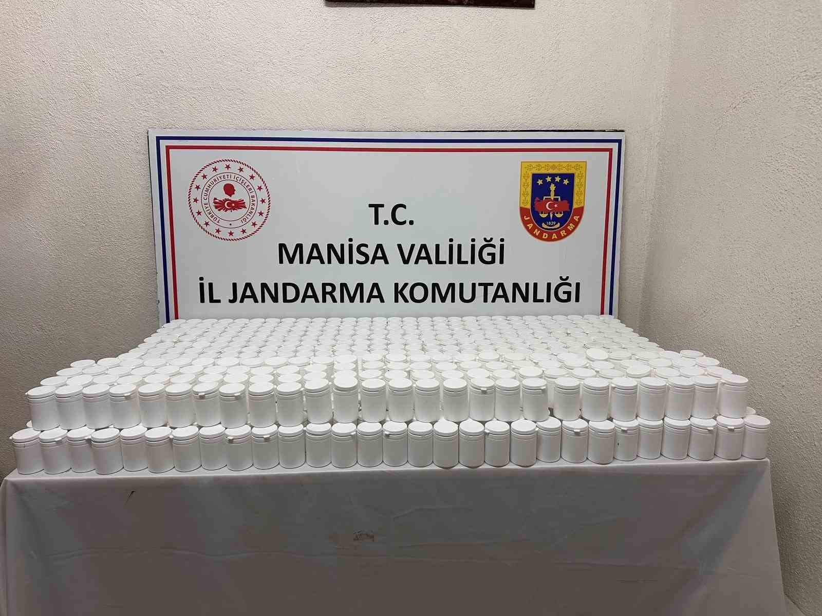 Manisa’da jandarmadan suç örgütlerine ve uyuşturucuya ağır darbe