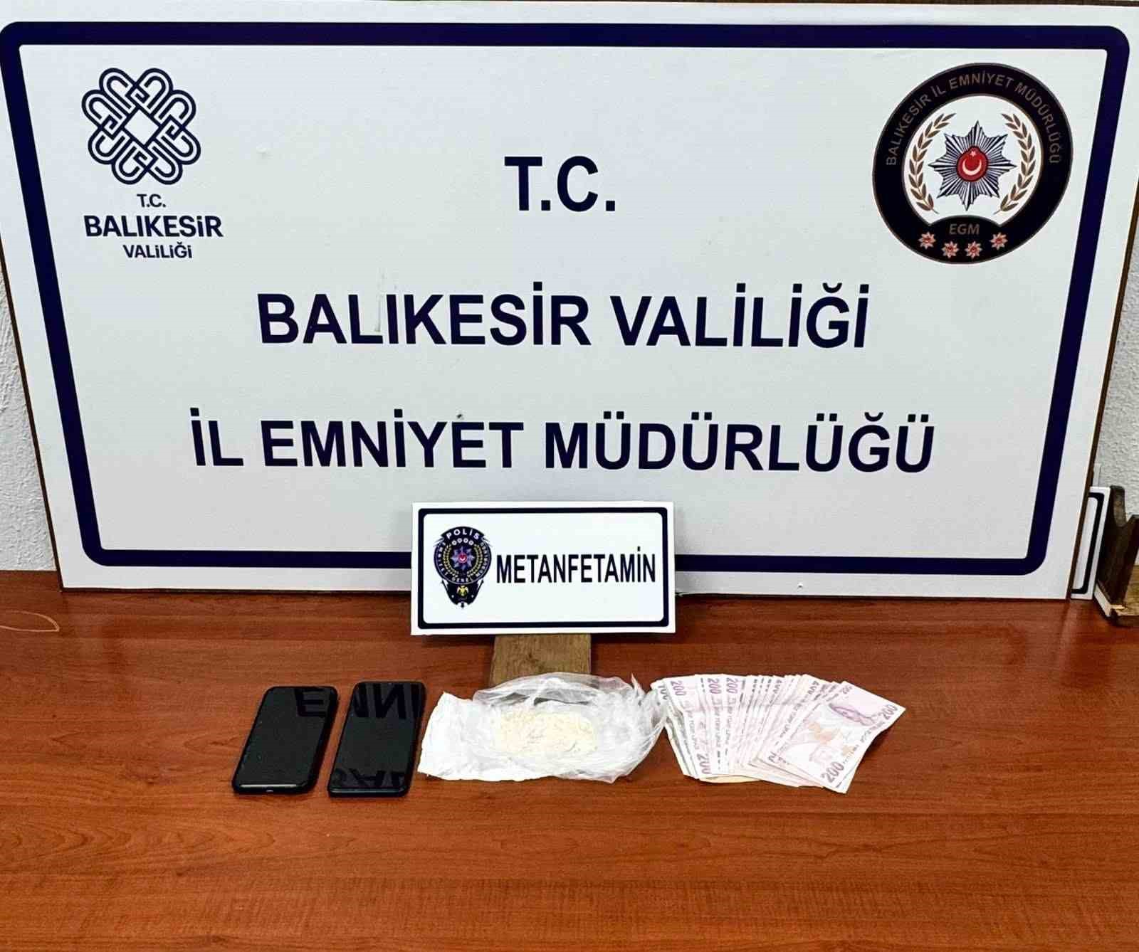 Gönen’de uyuşturucu operasyonu: 2 şüpheli tutuklandı