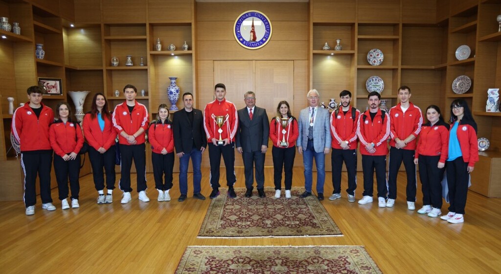 DPÜ Hentbol takımlarından Türkiye Şampiyonası’nda büyük başarı