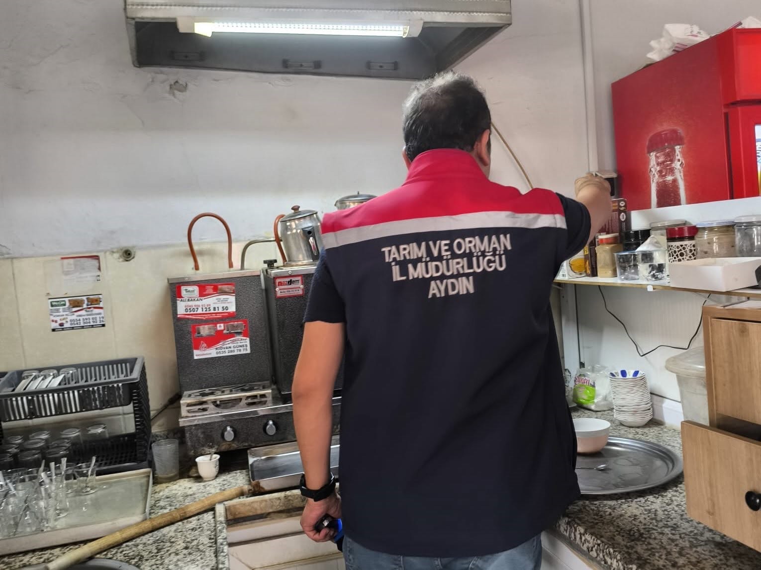 Köşk’te çay ocakları ve marketlere gıda denetimi