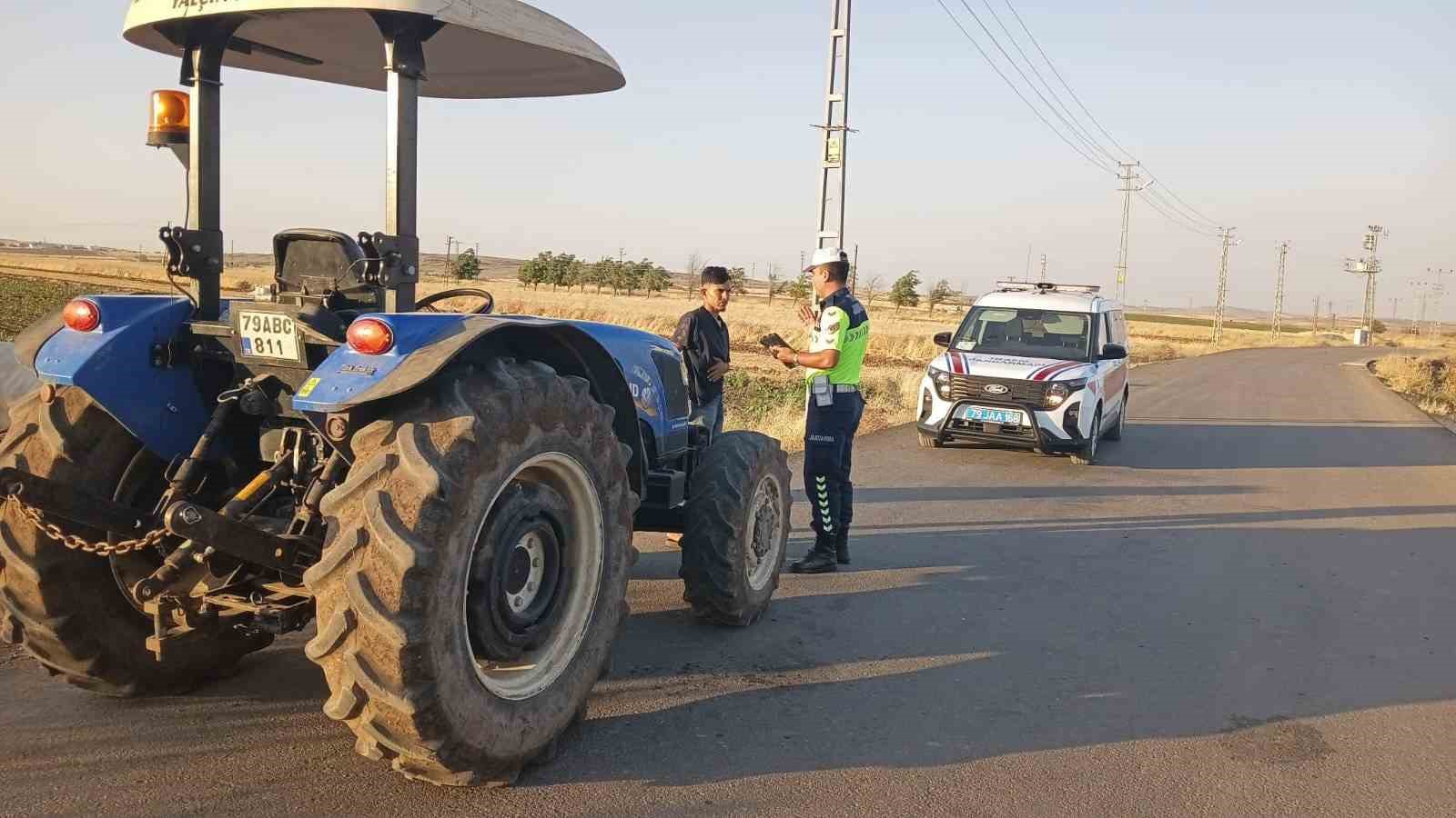 Kilis’te traktör ve tarım araçlarına trafik denetimi