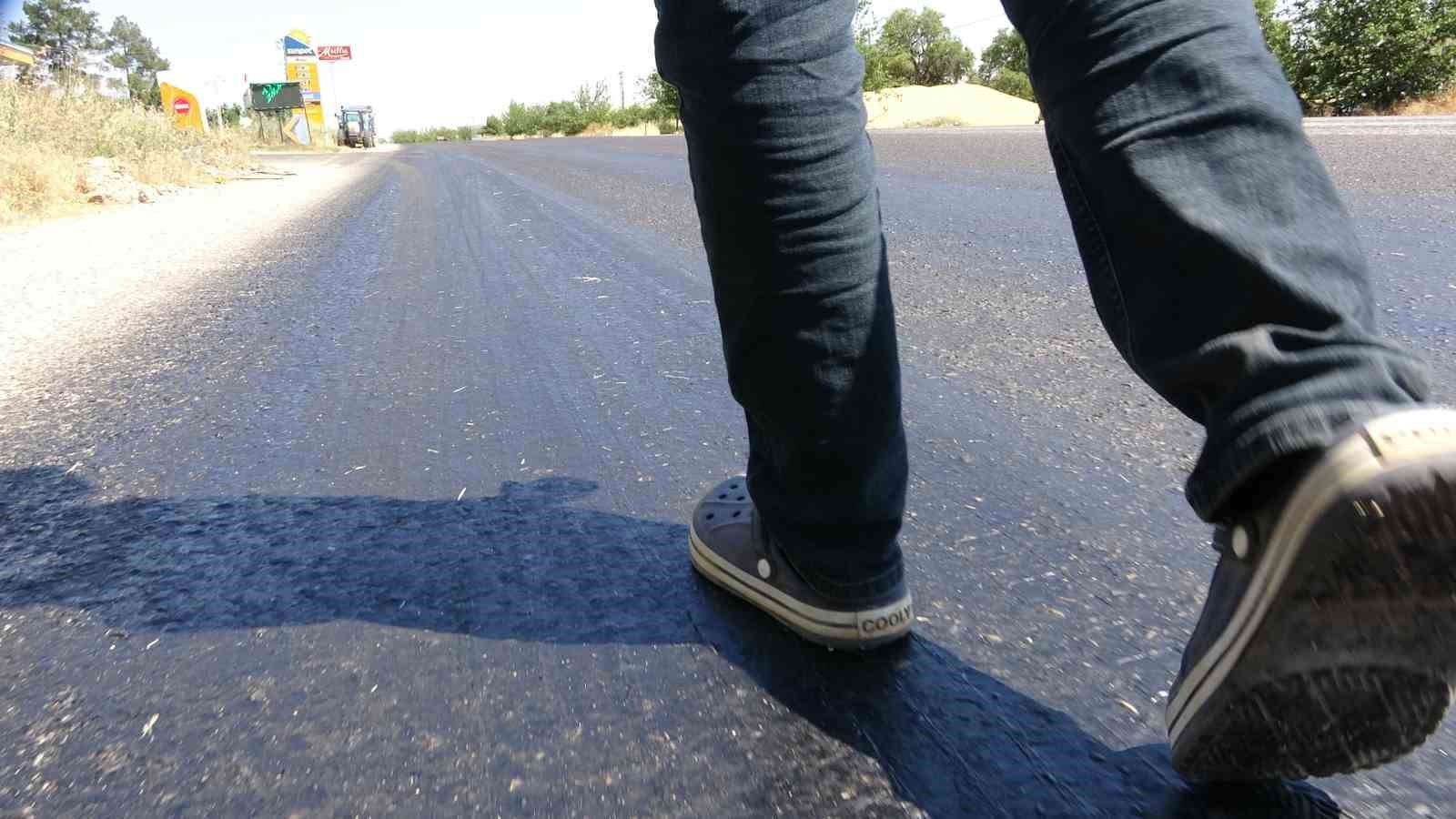 Adıyaman’da sıcak hava asfaltı eritti