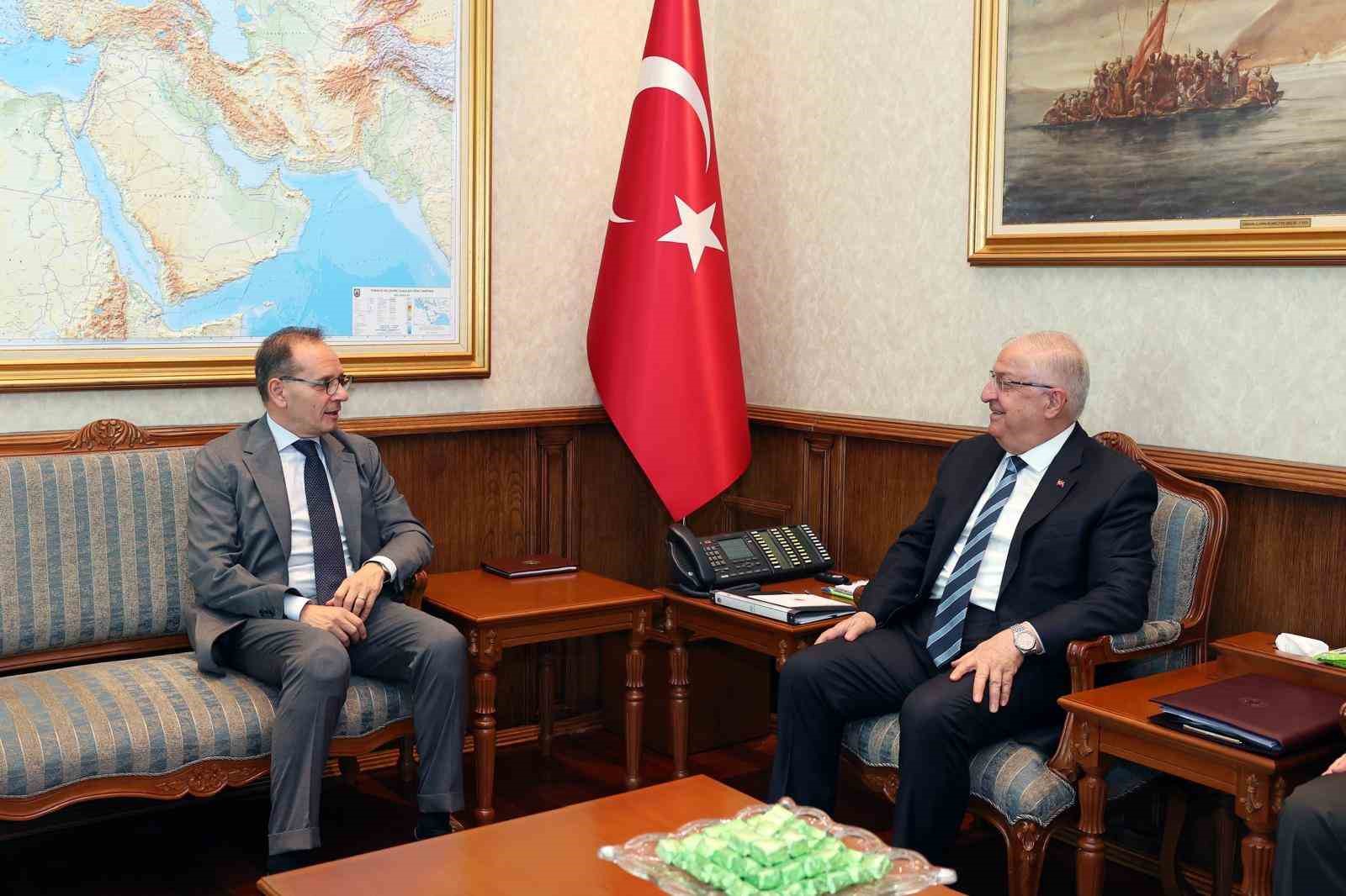 Bakan Güler, İtalya’nın Ankara Büyükelçisi Manzo’yu kabul etti