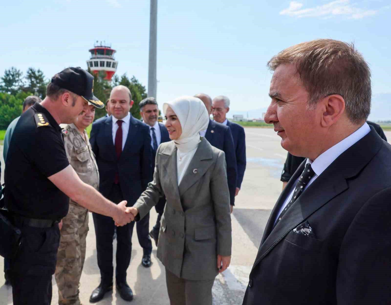 Aile ve Sosyal Hizmetler Bakanı Göktaş Erzincan’da