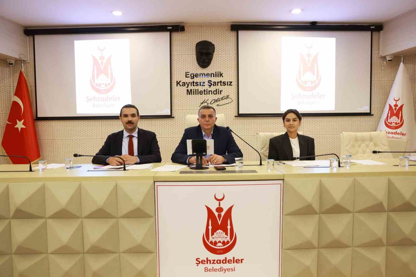 Şehzadeler Meclisi’nde 33 madde karara bağlandı