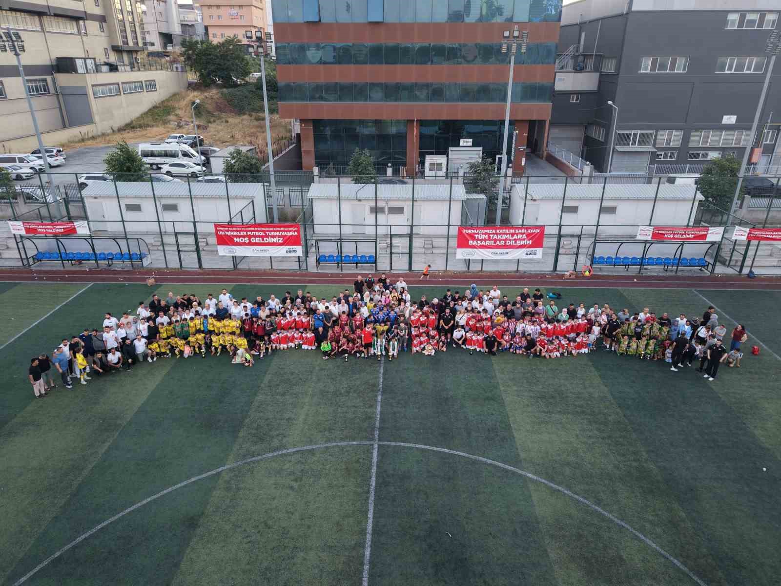 Esenyurt’ta minik kramponlardan büyük final
