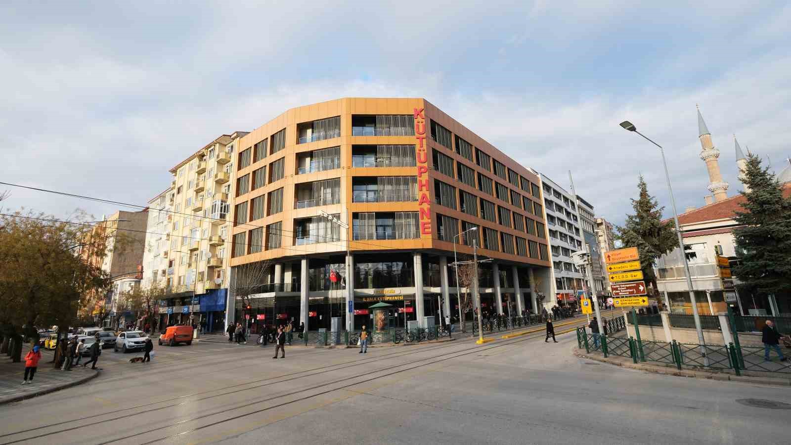 Eskişehir’in bilgi hazinesi: İl Halk Kütüphanesi