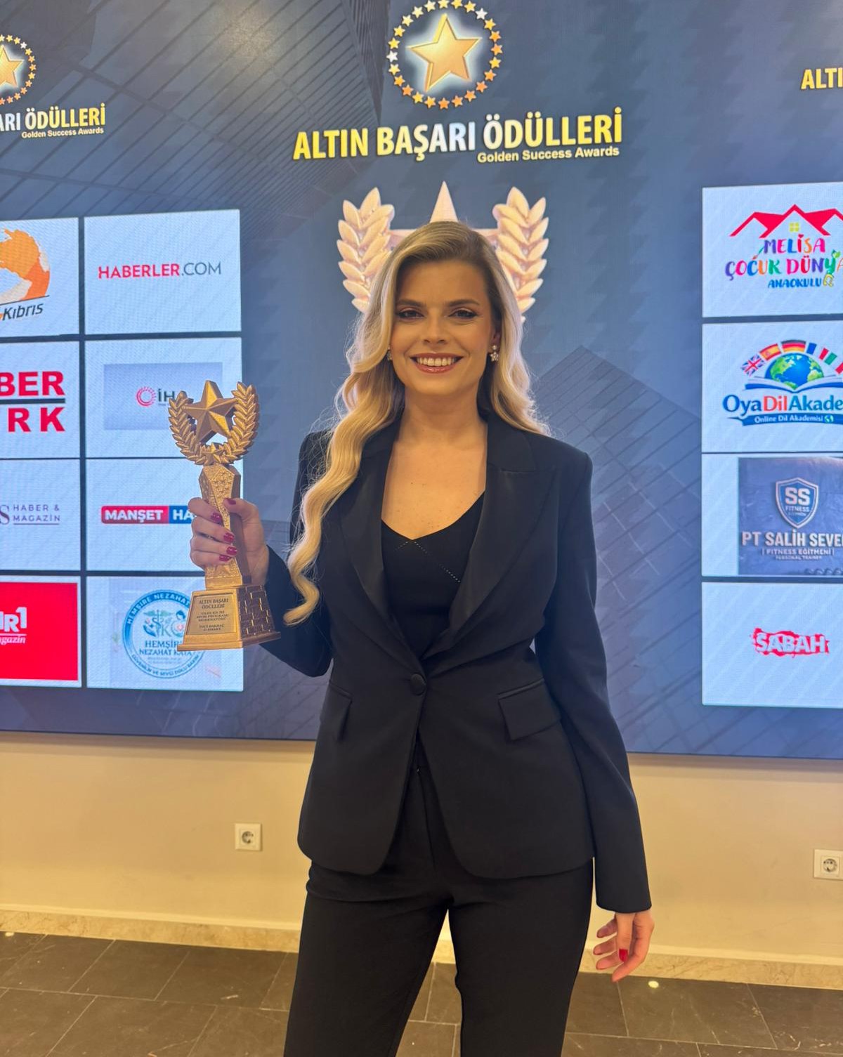 "Kupa Günlüğü", Altın Başarı Ödülü’ne layık görüldü