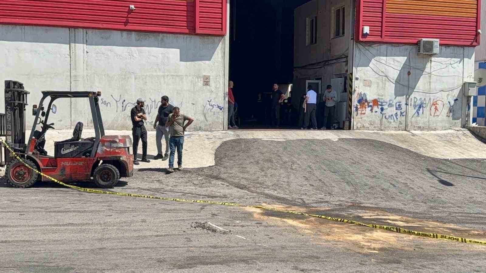 Gaziantep’te üzerine forklift devrilen genç işçi hayatını kaybetti