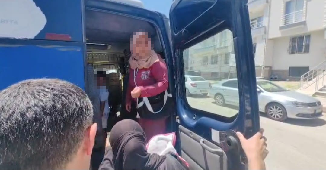 Aynı gün ikinci kez zabıta ekiplerine yakalandı
