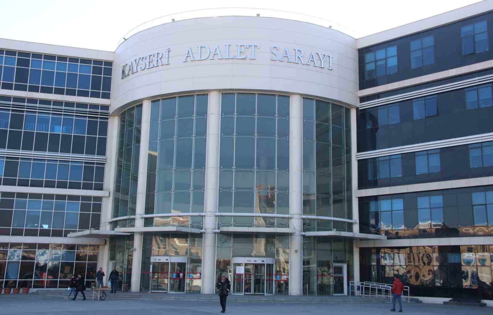 Uyuşturucu sanığı adli kontrol ile serbest kaldı