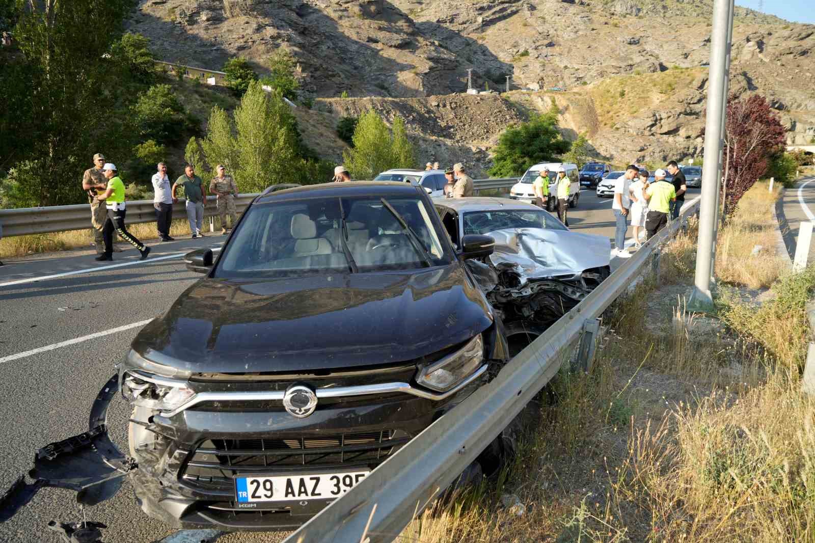 Gümüşhane’de zincirleme kaza: 1 yaralı