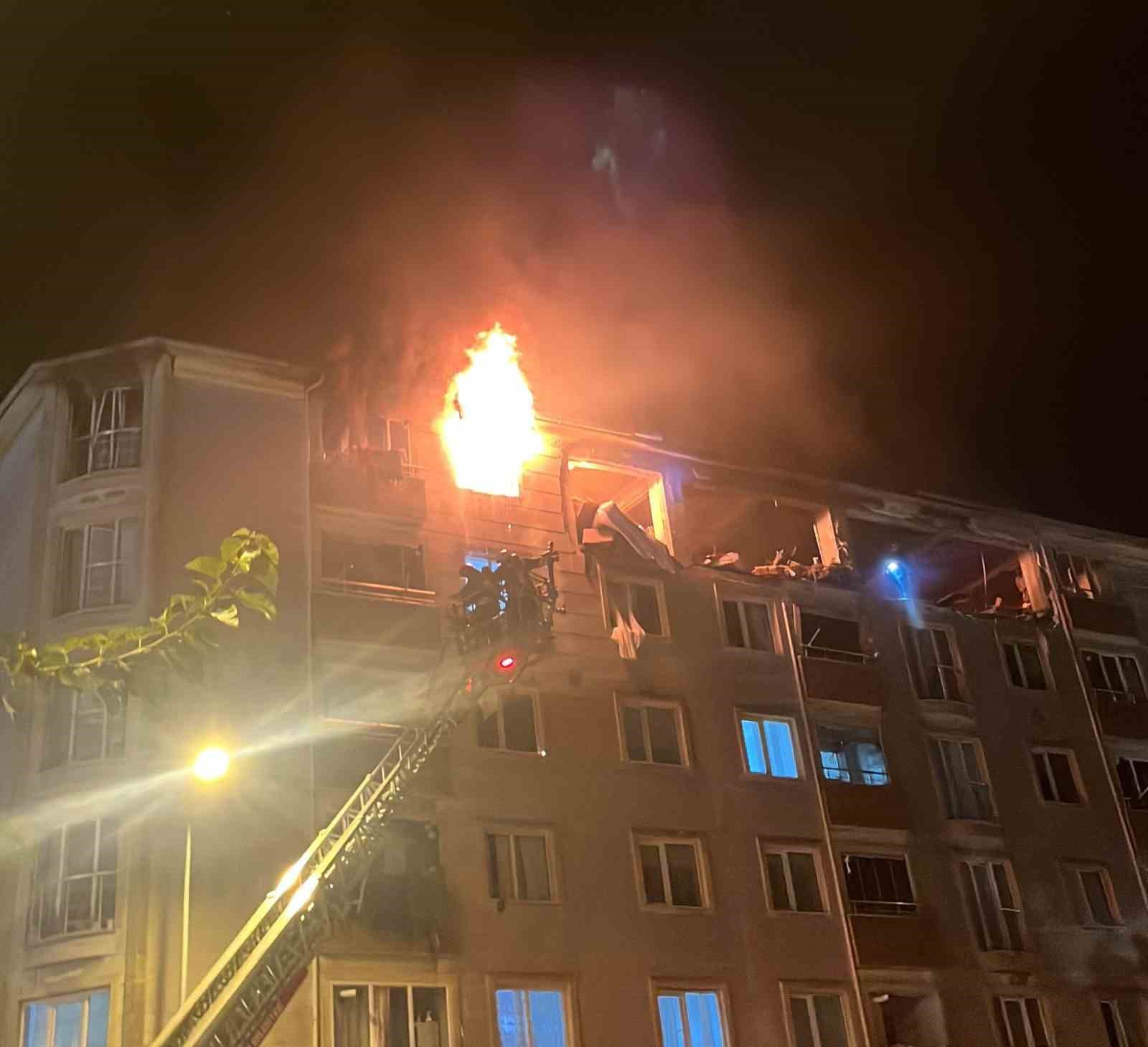 Kaymakam Erten: "Patlama büyük ihtimalle doğal gaz kaynaklı"
