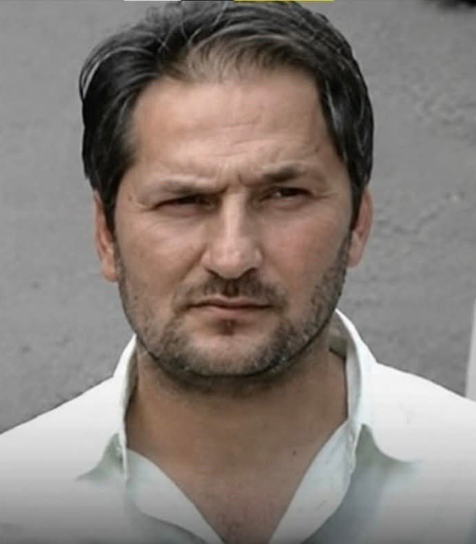 Başına demir parçası düşen inşaat işçisi hayatını haybetti