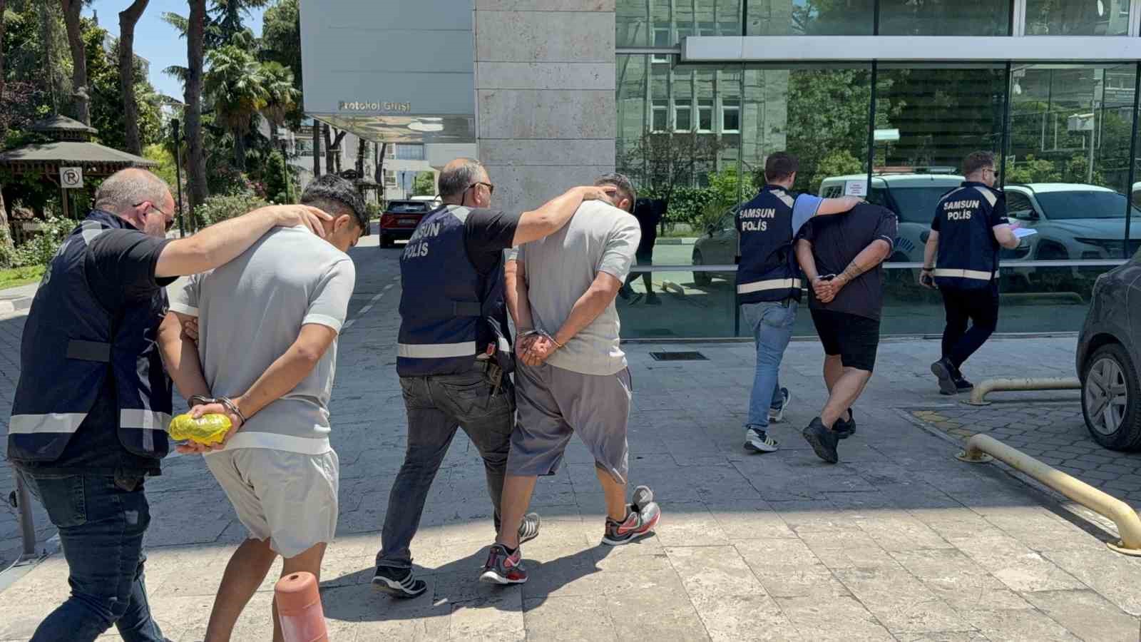 Tartışmada tüfekle 3 kişi yaralandı, 3 şüpheli gözaltına alındı